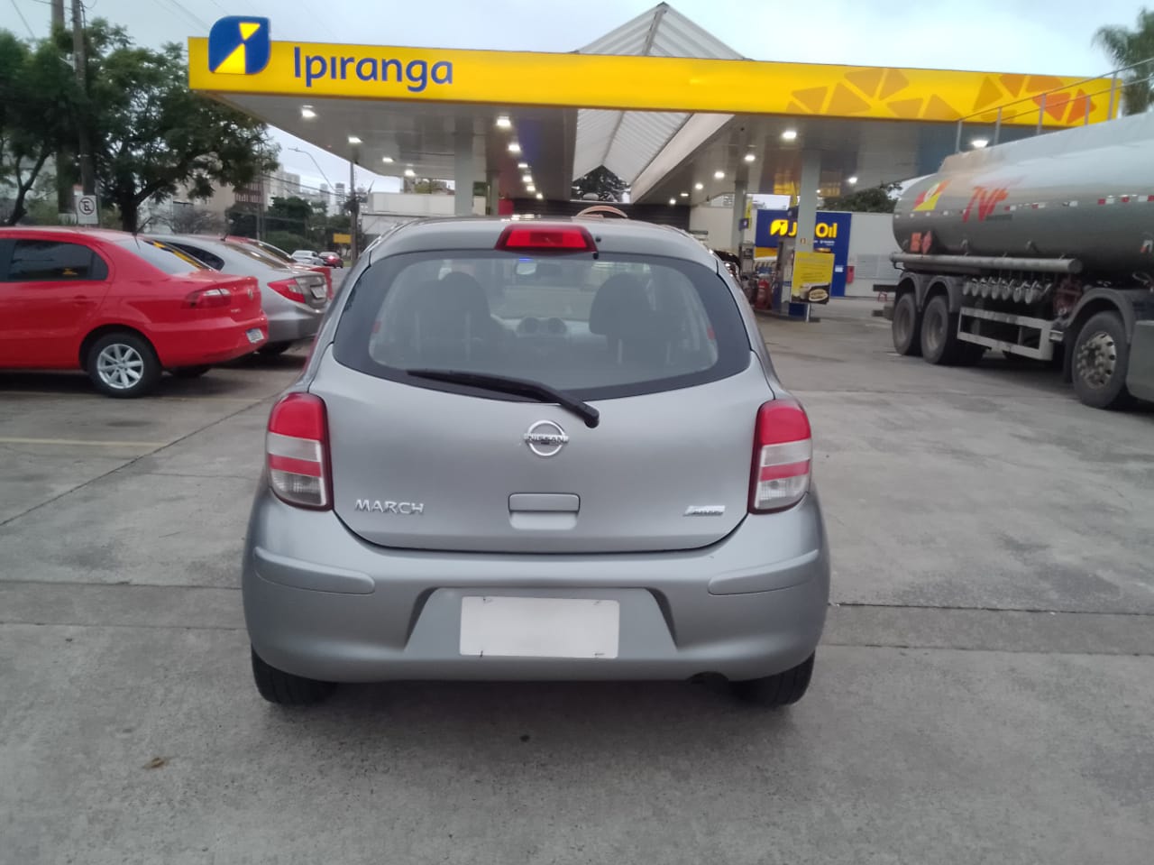 Nissan NISSAN MARCH 1.6 SV